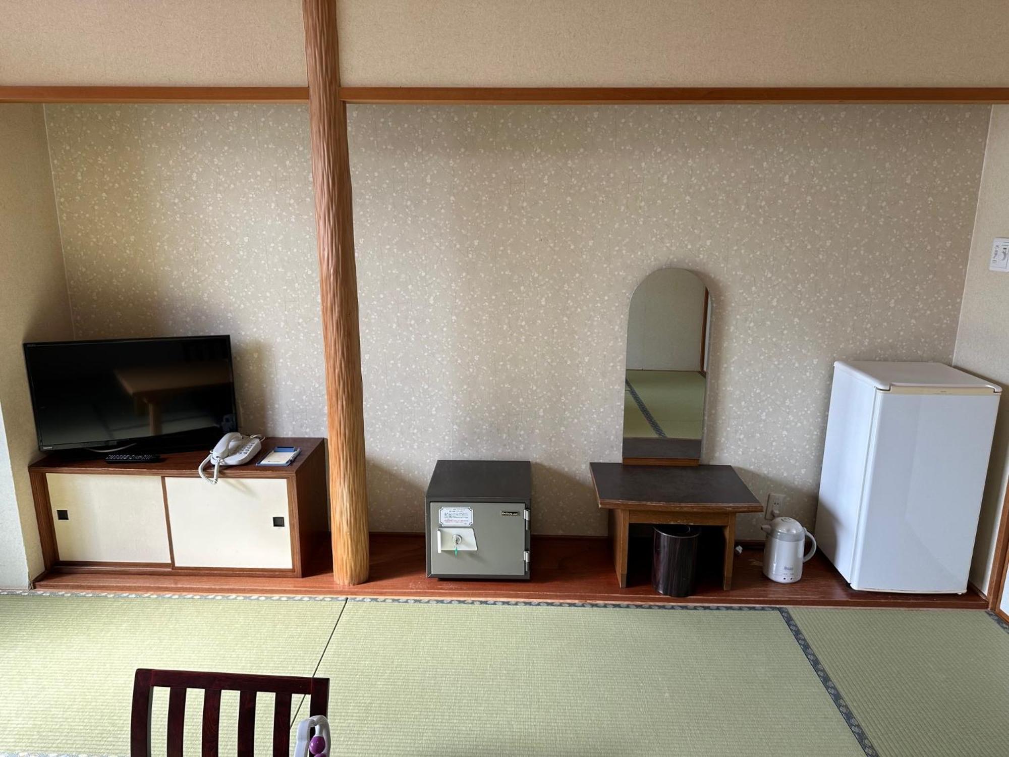 Horoshin Onsen Hotarukan Numata  المظهر الخارجي الصورة